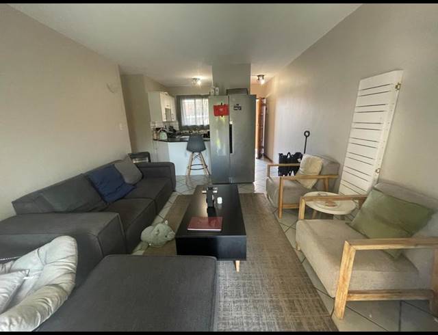 2 BEDROOM APARTMENT FOR SALE IN DIE HOEWES